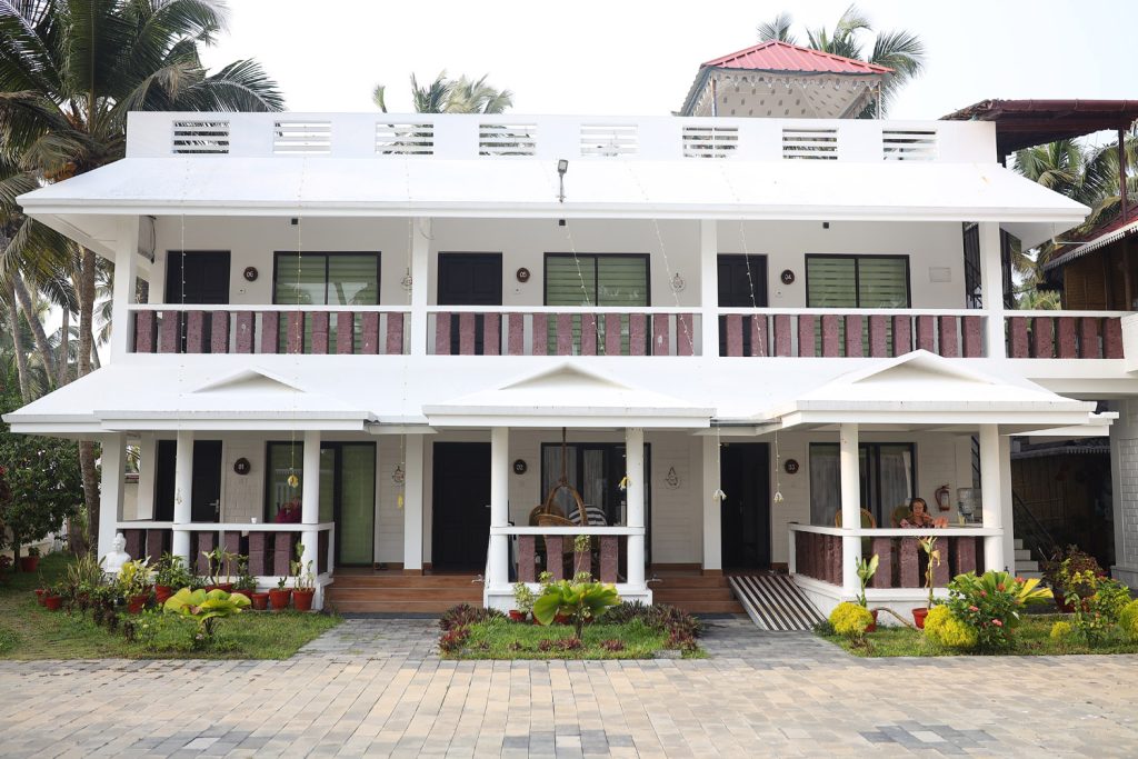 Luxury Hotel and Best Ayurveda Panchakarma Yoga Wellness Retreat in Kerala - Veda5